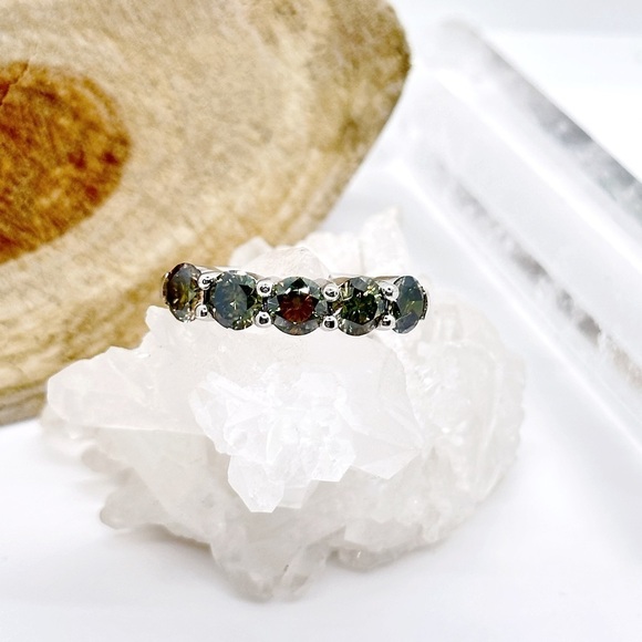 2.18 CT VVS1 Round Cut Champagne Moissanite Sterling Silver Ring - Picture 2 of 5